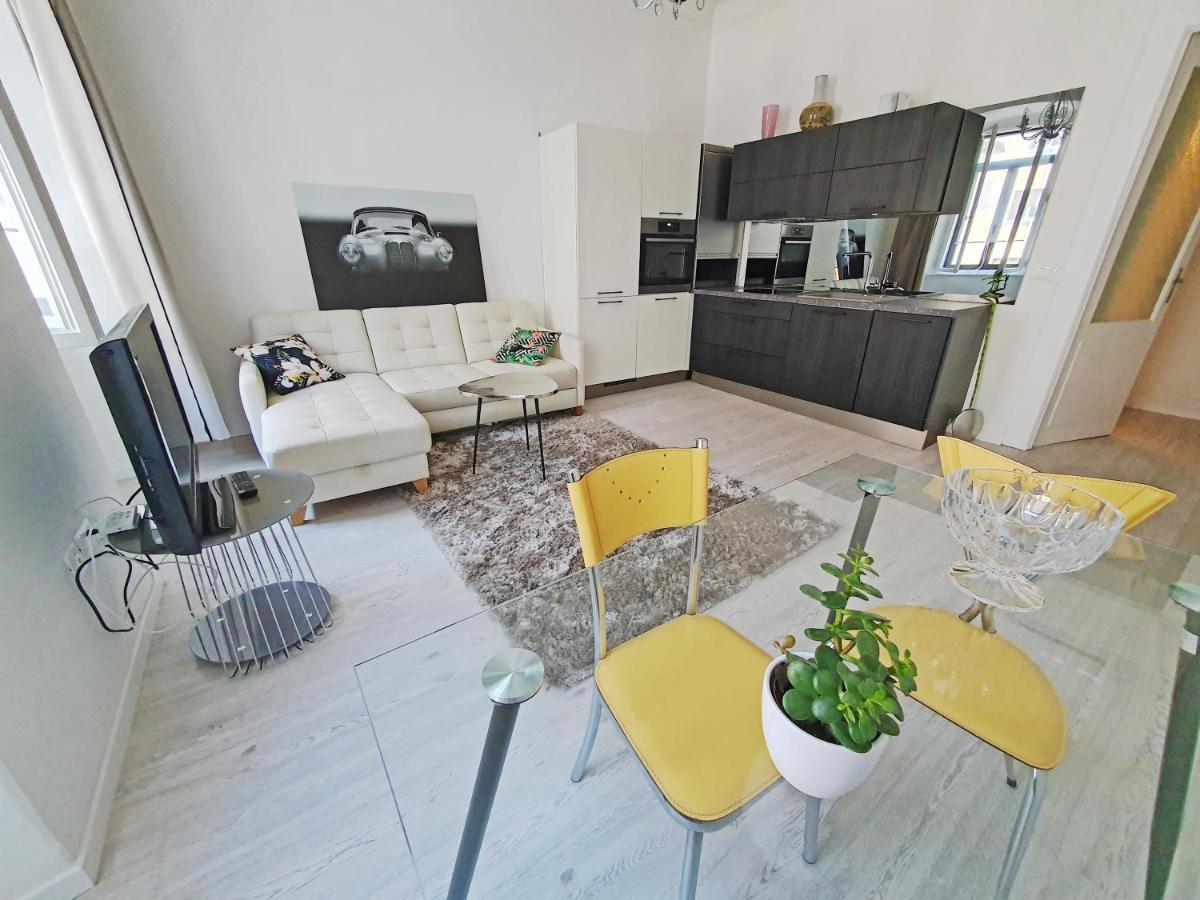 Casa Bianca - 2 Bedroom Design Apartment Triest Zewnętrze zdjęcie